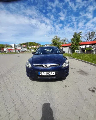 świętokrzyskie Hyundai I30 cena 16000 przebieg: 138908, rok produkcji 2009 z Gdynia